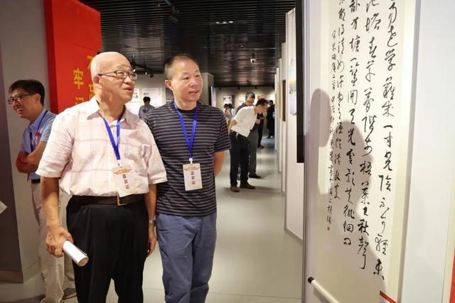 “丹青笔墨颂华年”长三角报业员工书画作品展开幕！