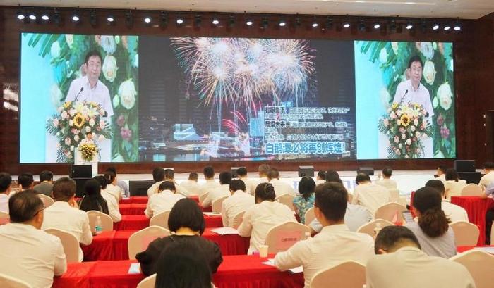 港湾滨水黄金岸线展示最新建设成果，广州市中心唯一珠江港湾全球征名同步启动