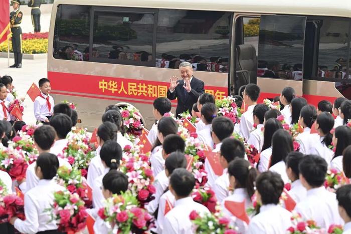 高清大图丨向功勋者，致敬！