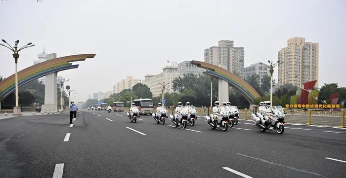 高清大图丨向功勋者，致敬！