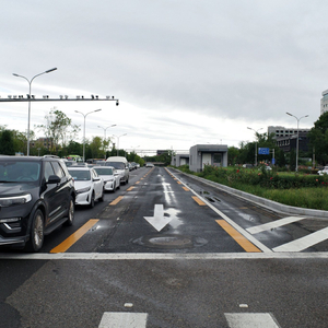 专用道路社会车辆可以通行吗 w300h300z1l10t10q100bb0.jpg