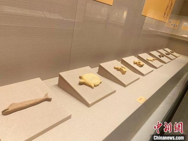 “黑龙江鱼皮兽皮桦树皮历史文化展”在桂林博物馆开幕