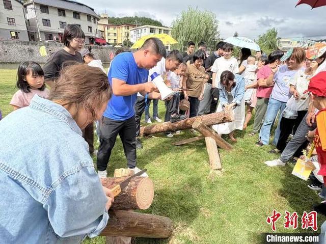 趣竞赛、享美食、农民乐 福建屏南花样庆丰收