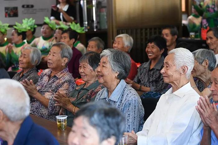 今天的中国，经得起全方位国际比较