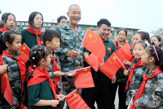 南京大金山国防园：国庆假期红色旅游持续升温