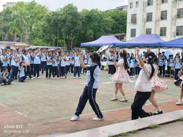 南宁市六职校桃源校区举行社团招新活动