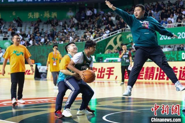 CBA常规赛：南京头排苏酒队战胜宁波町渥队