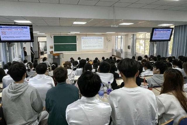 东北师范大学组团院校“同上一节《国家安全教育》课”活动举办