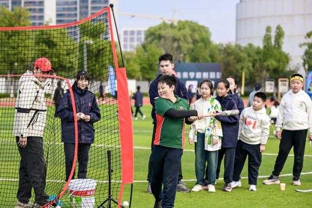 和世界冠军“并肩作战”！南京金地未来学校体育节全校参与人人闪耀