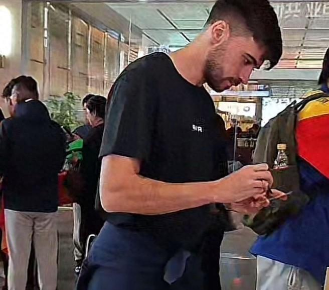 泰山队出征杭州，5外援随队，本土主力停赛，三条线都能轮换