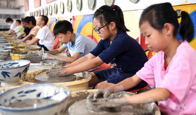 打造智慧乐园 璀璨梦想港湾——铜川市乡村学校少年宫建设工作综述