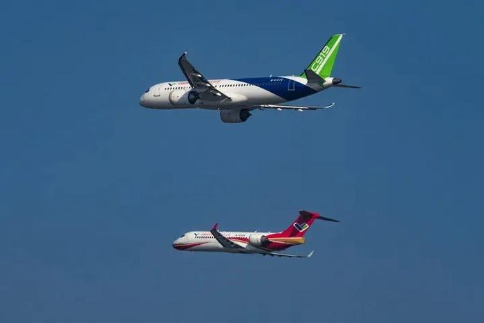 C919和ARJ21，同框了！