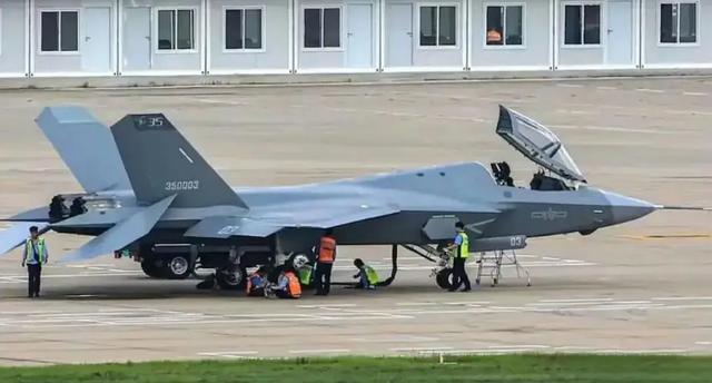 枢密院十号：F-35A为什么刚公布就带有尾号A？