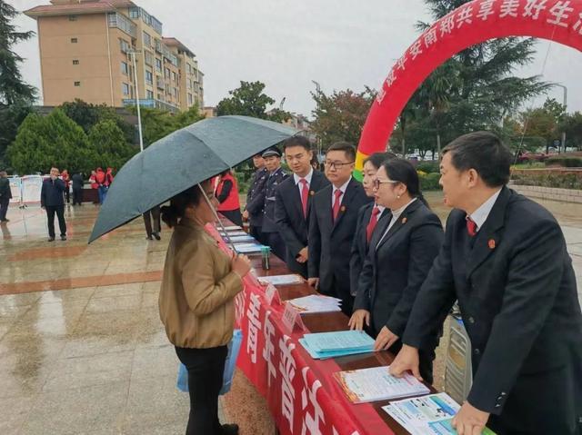 汉中南郑法院扎实开展开展平安建设法治宣传活动