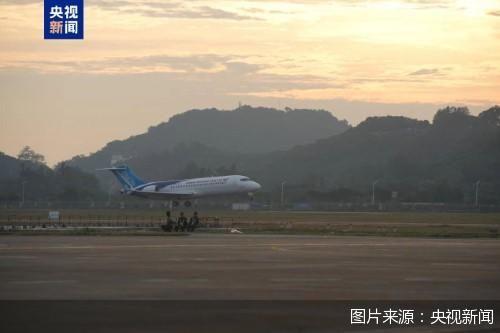 ARJ21飞机增加新商业名称“商飞C909”