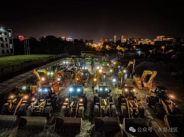 暗夜出击！东部战区空军某场站联合国防动员力量开展演练