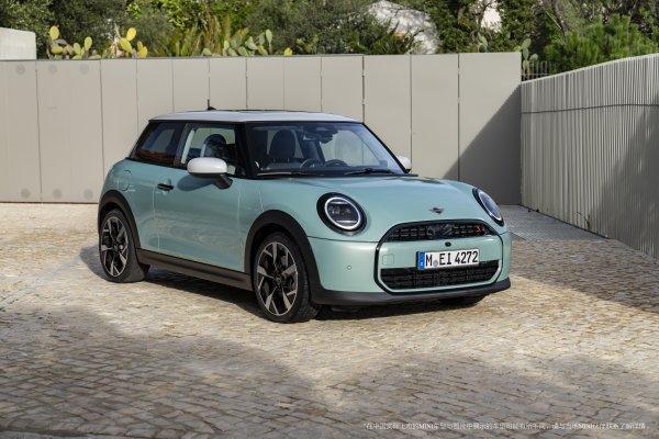 20.88万—30.58万元，全新MINI Cooper燃油版上新