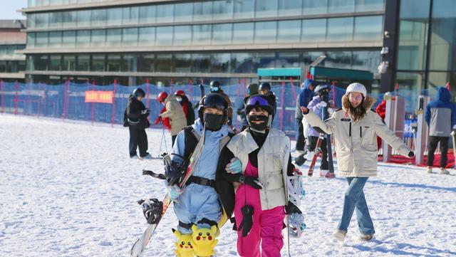 长春摊牌了！天定山滑雪场开板！