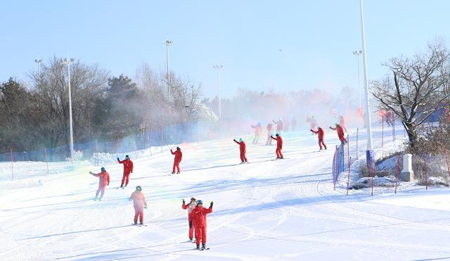 长春摊牌了！天定山滑雪场开板！