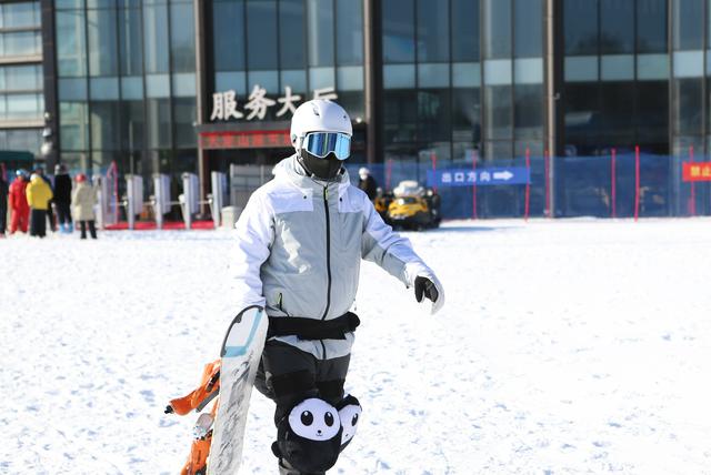 长春摊牌了！天定山滑雪场开板！