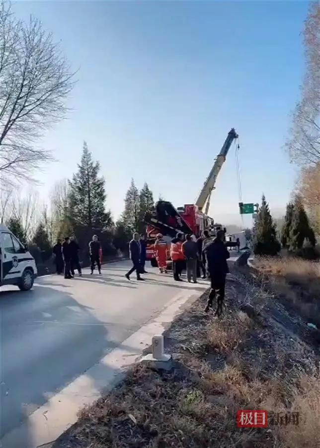 山西网红夫妻发生车祸遇难，直播间网友目睹过程！交警披露车祸详情