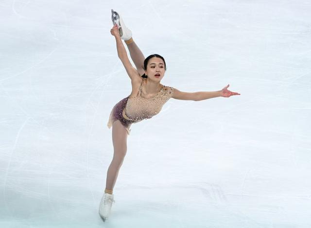 体坛联播｜曼城遭遇五连败，中国女子钢架雪车实现金牌突破