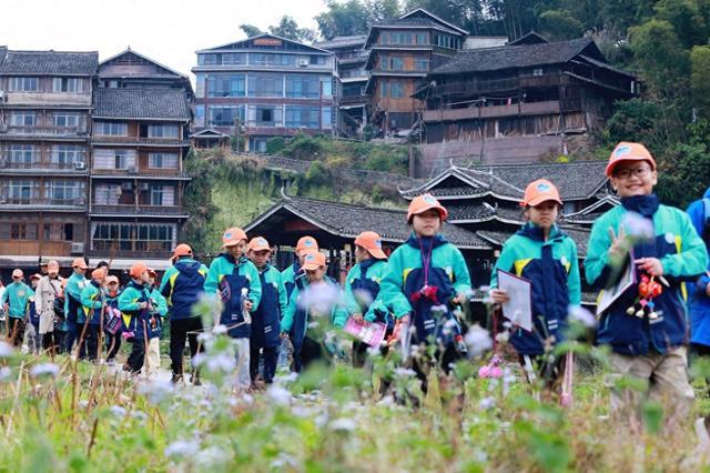 “薪火相传，共筑民族团结花”三江非遗研学活动圆满落幕