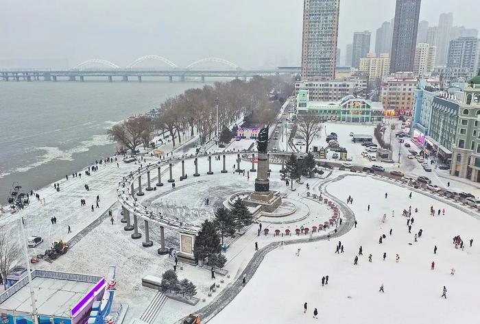 北方多地出现大暴雪，氛围感拉满🤩