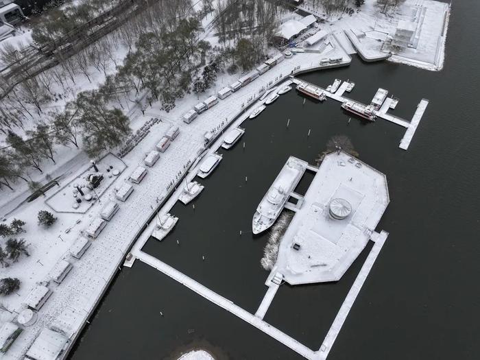 北方多地出现大暴雪，氛围感拉满🤩