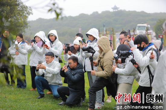 “遇见贵州 人间烟火抚人心”研学活动举行 解码毕节“冬野山居”魅力