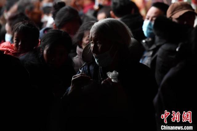 西藏迎来一年一度的“仙女节”