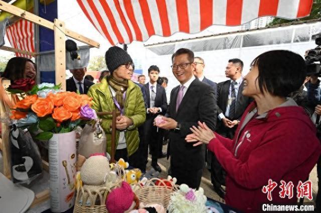 香港新一年度财政预算案公众咨询正式展开