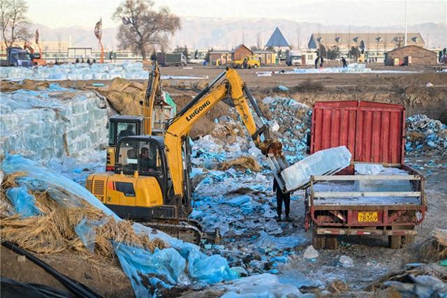 启用存冰 呼和浩特这一处“冰雪乐园”正在建设中