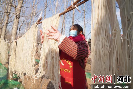 河北内丘：传统手工粉条富农家