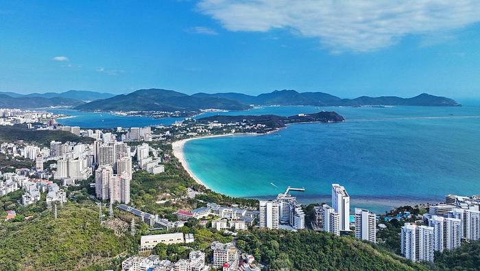 百位重庆游客报三亚旅游团到机场发现未购票?海南省旅文厅通报:已报案,将深入调查