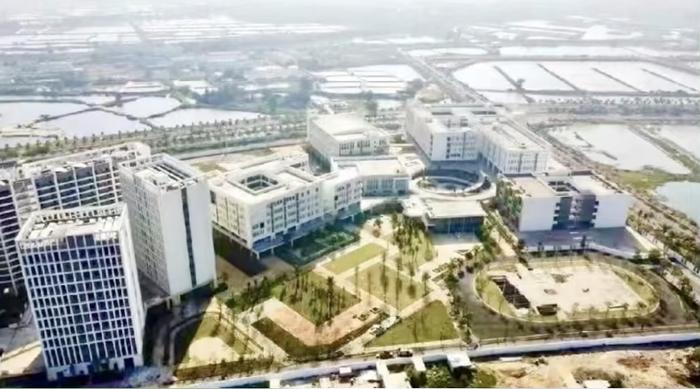 新增7600个学位,海南侨中、海口市一中等学校启动改扩建 - 第2张 - 自贸港在线 新增7600个学位,海南侨中、海口市一中等学校启动改扩建 - 第2张