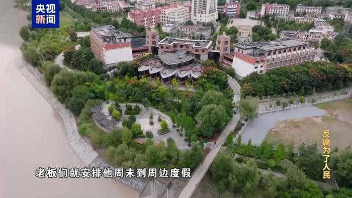 崔茂虎正事不干,天天打牌,出租车司机说的很难听