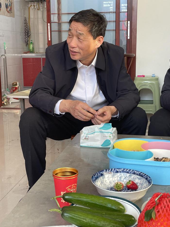 故乡里的中国|成为“长辈”后,父亲对磕头拜年不再有执念