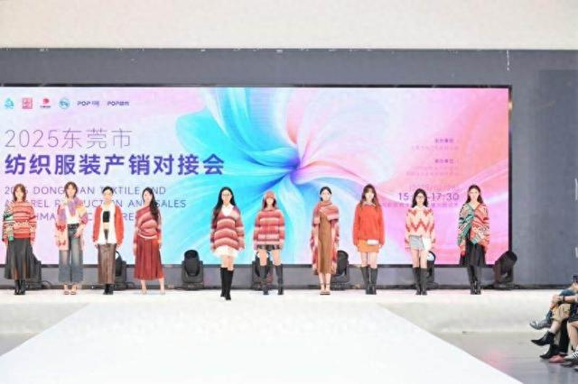 服装生产，服装车间生产视频，不要告诉别人，