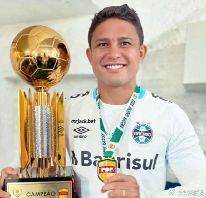 正式退出，艾克森发声，做出选择，国足计划打乱，郑智祝福