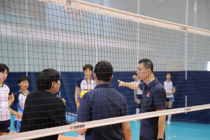 一位排球青训教练的20年时光:努力提高女排球员成才率