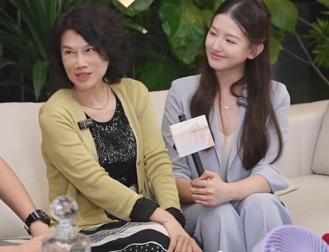 时隔两年同框直播,孟羽童会重回格力吗?董明珠最新回应