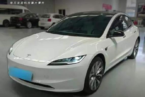一年跌一半！二手新能源车价暴跌，Model3狂跌10万