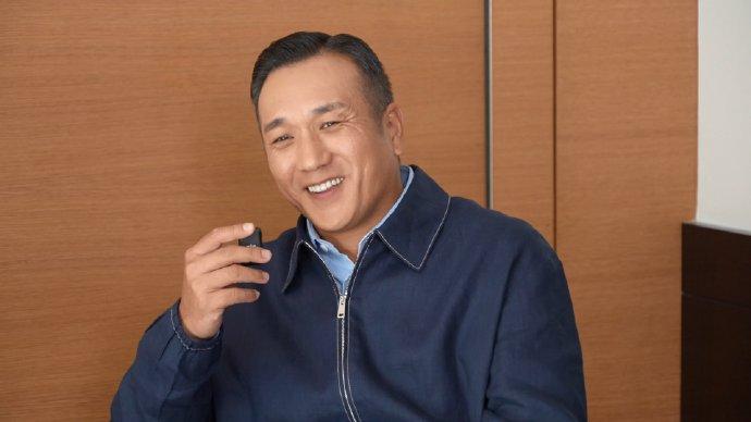 易烊千玺谈主演《狂野时代》，称毕赣高标准虽烦但演得爽