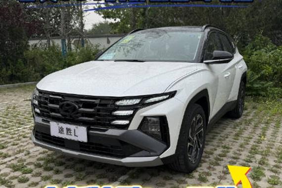 “一口价+疯狂会员月返厂送新车”，把产品价格和品牌价值写在了明面