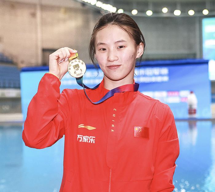 2025年5月25日,武汉,2025全国跳水冠军赛女子10米台决赛,陈芋汐夺冠。图源:视觉中国