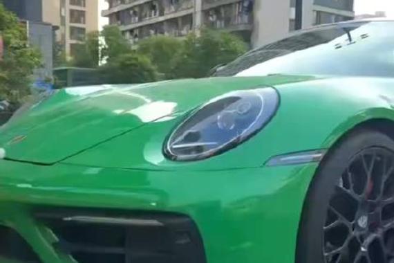 保时捷911 992车型亮相引关注