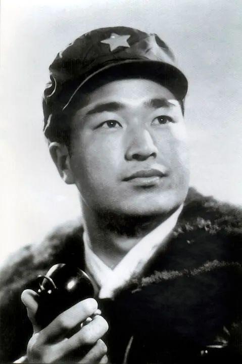 许其亮同志生平照片