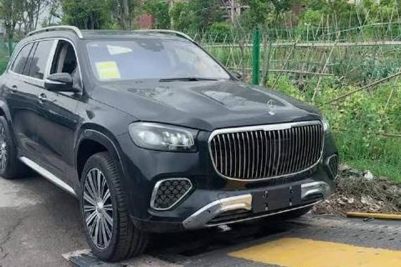 迈巴赫GLS480 回去直接换大饼轮毂
