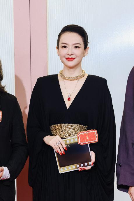 影后章子怡再次展现顶级驾驭力！